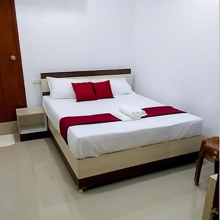 Hotel Tharavad Residency Iritti Esterno foto